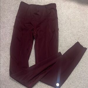 Lululemon Fast and Free High-Rise Tight
5 Pocket Burgundy Leggings